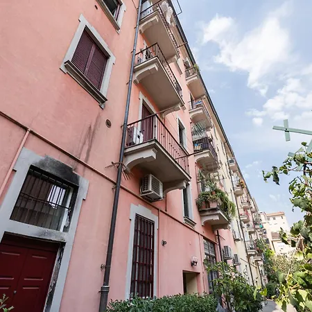 Spacious Onebedroom Navigli - Mirable Pm * Milan