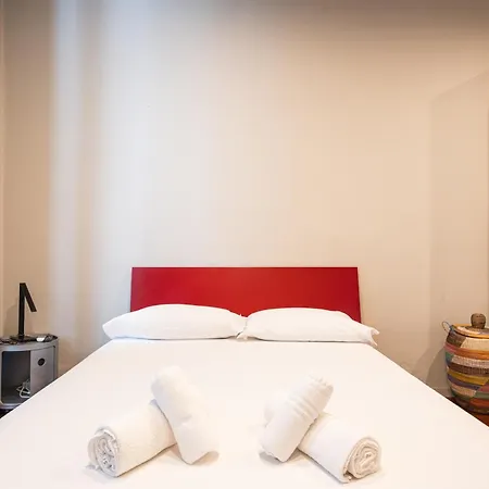 Spacious Onebedroom Navigli - Mirable Pm Apartment Milan